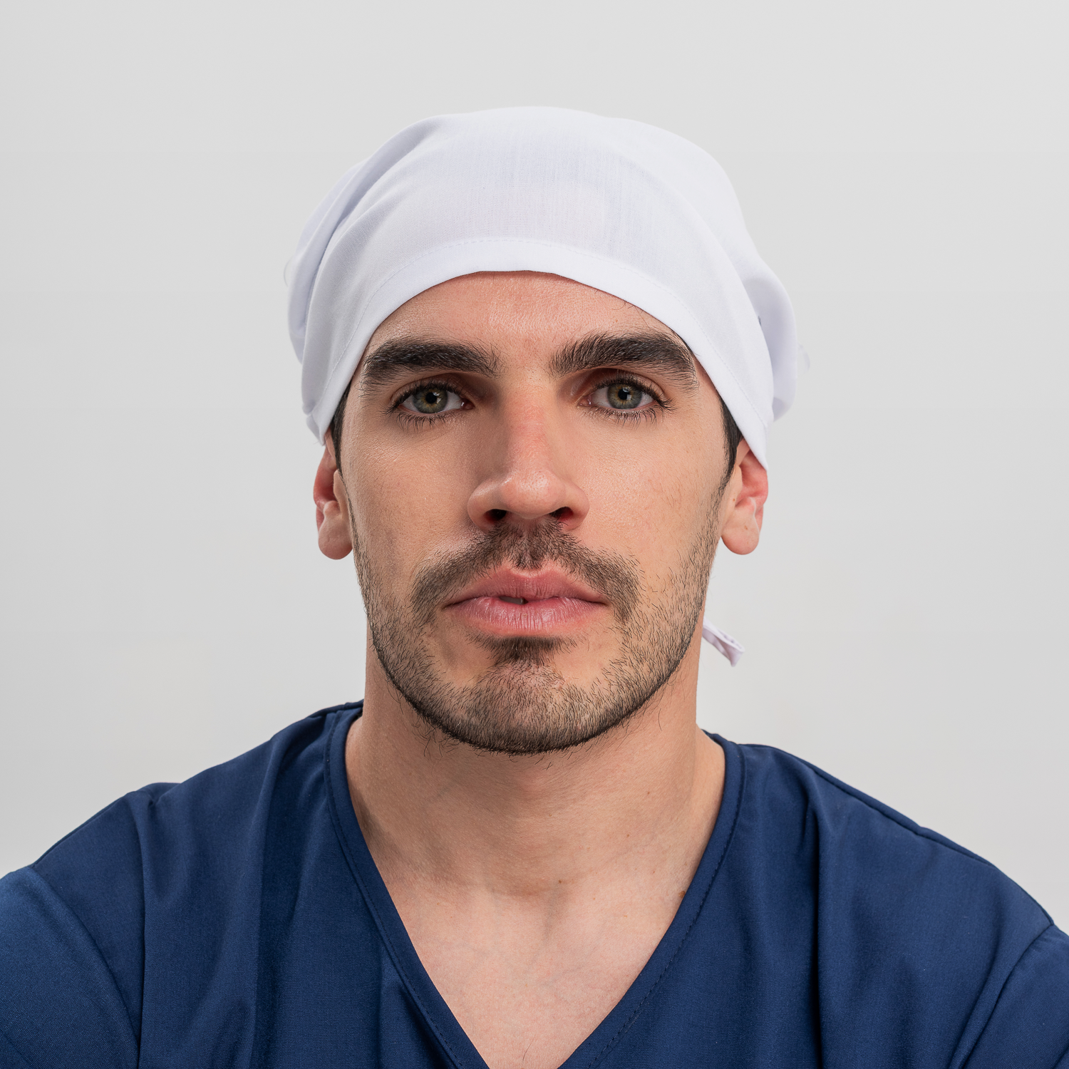 Cofia ajustable con botón Blanca