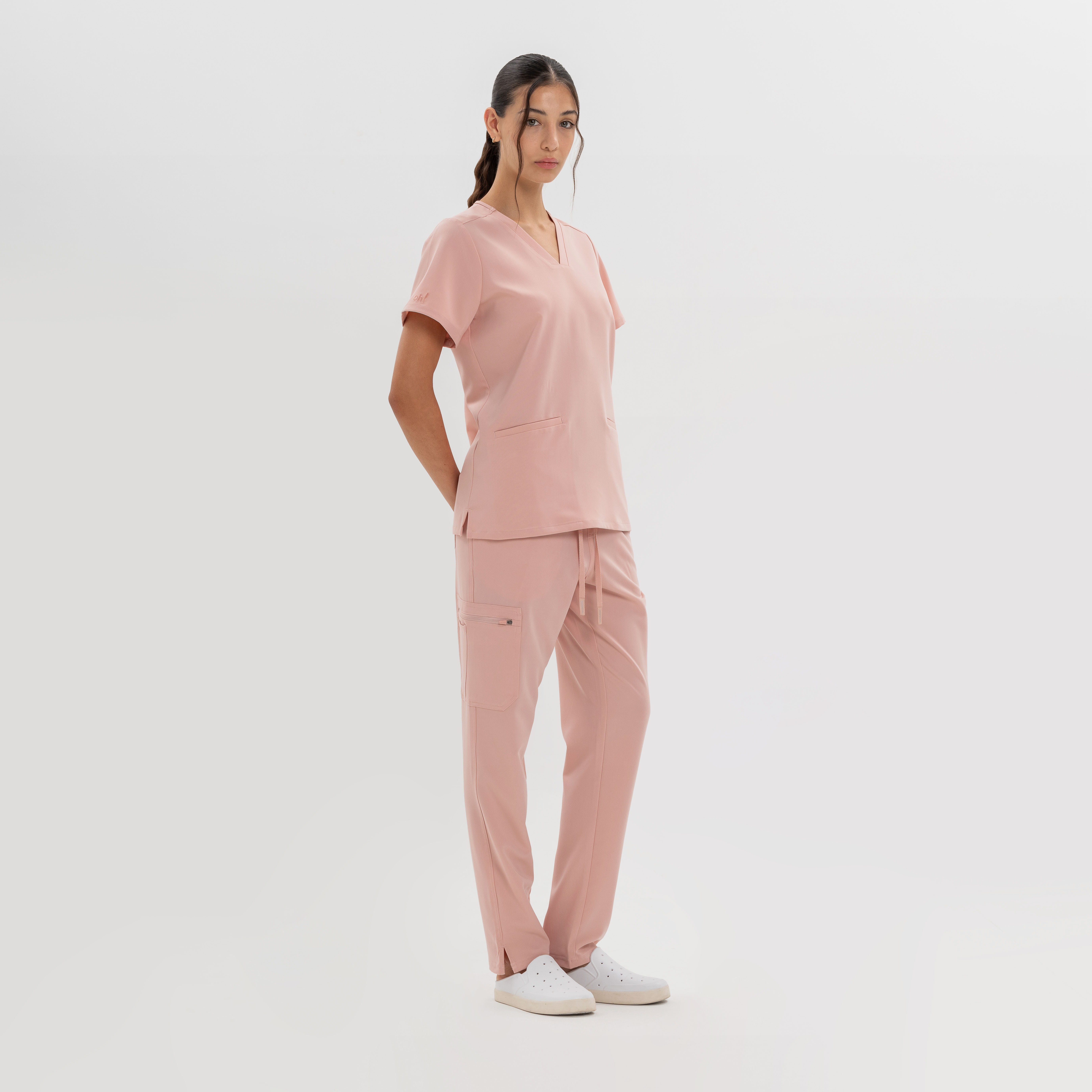 EXCLUSIVO: Ambo Revolution straight blush